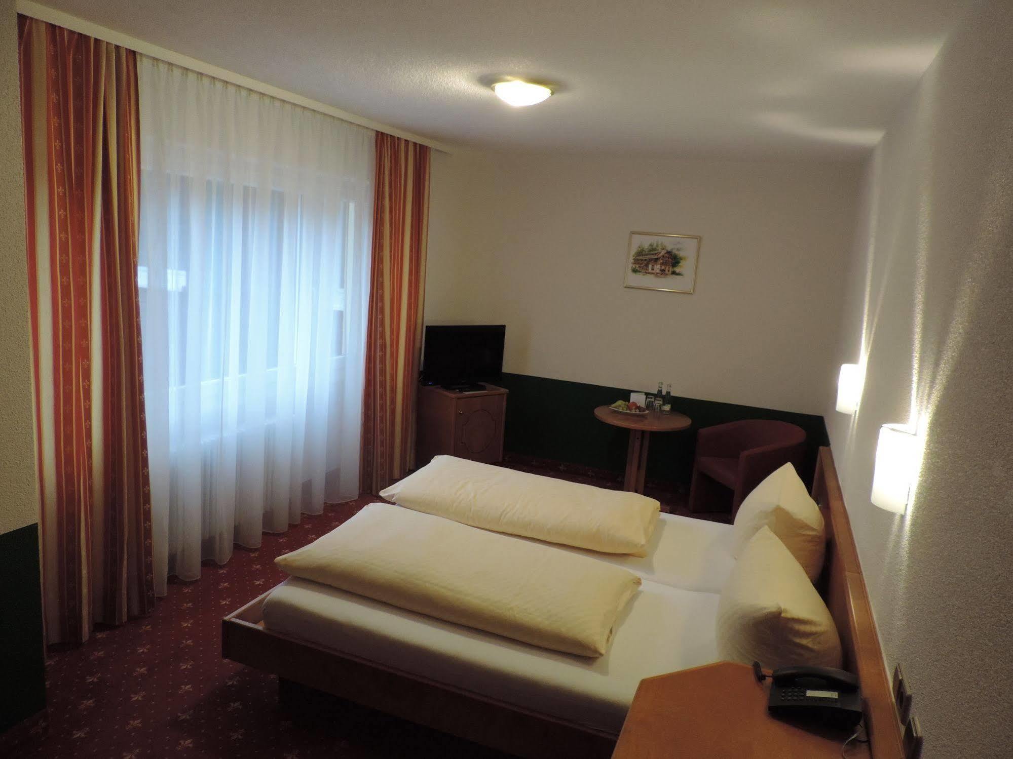 Waldhotel Forellenhof Baden-Baden Exterior foto