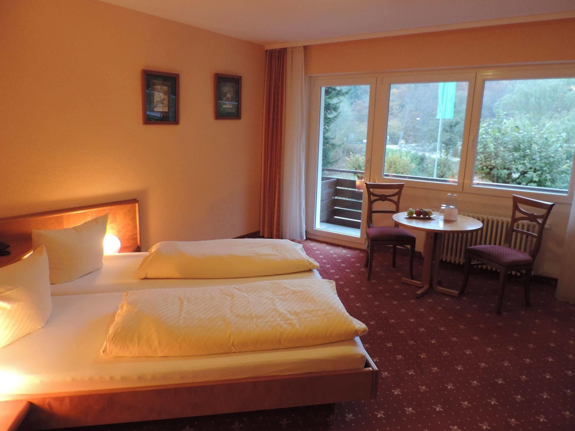 Waldhotel Forellenhof Baden-Baden Exterior foto